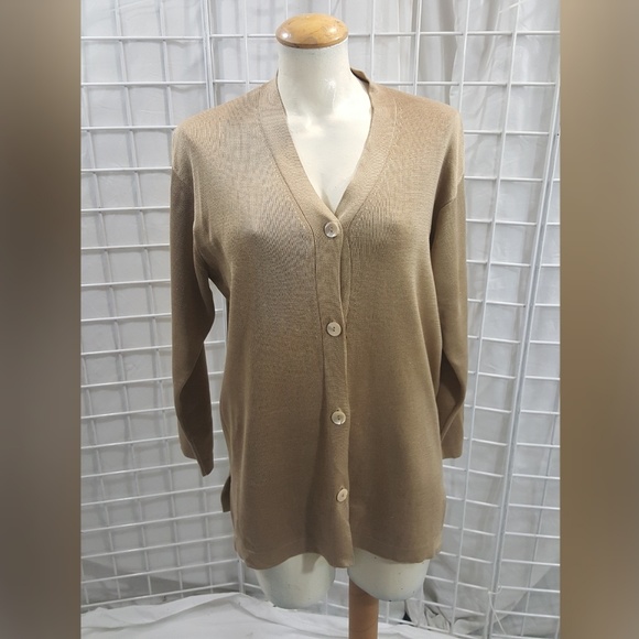 Ann Taylor Sweater - Picture 1 of 3